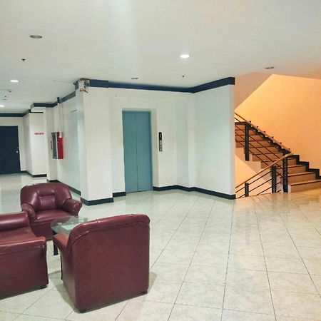 Check Inn Hotel Dumaguete City By Reddoorz Eksteriør bilde